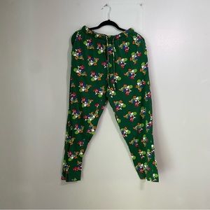 Super Mario Mens M(32-34) Pajama Pants w/ FREE slippers (mens size: 8) included